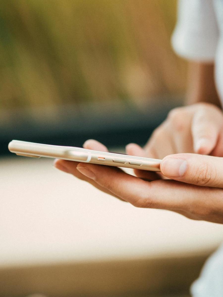 Royal Caribbean VOOM Surf + Stream Internet: Everything You Need to Know Before You&nbsp;Buy